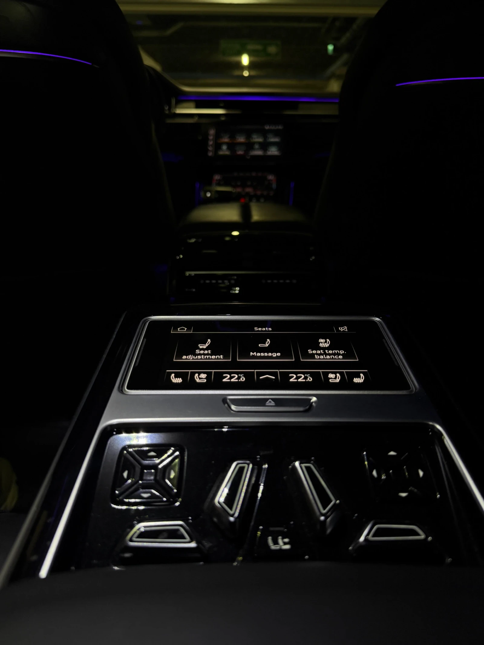 Audi A8 55TFSI* Long B&O* Massage , снимка 13 - Автомобили и джипове - 54271334