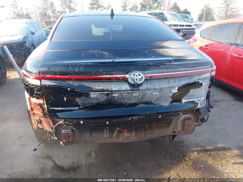 Toyota Crown Platinum, снимка 6 - Автомобили и джипове - 54568936