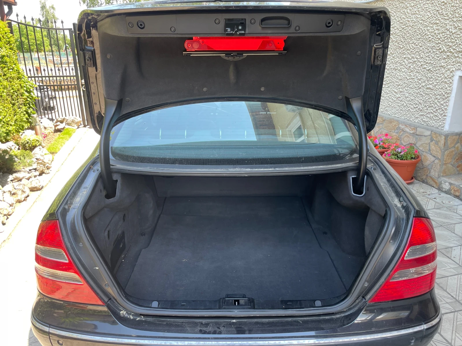 Mercedes-Benz E 500 5.0i* V8* 306kc, снимка 6 - Автомобили и джипове - 54866674