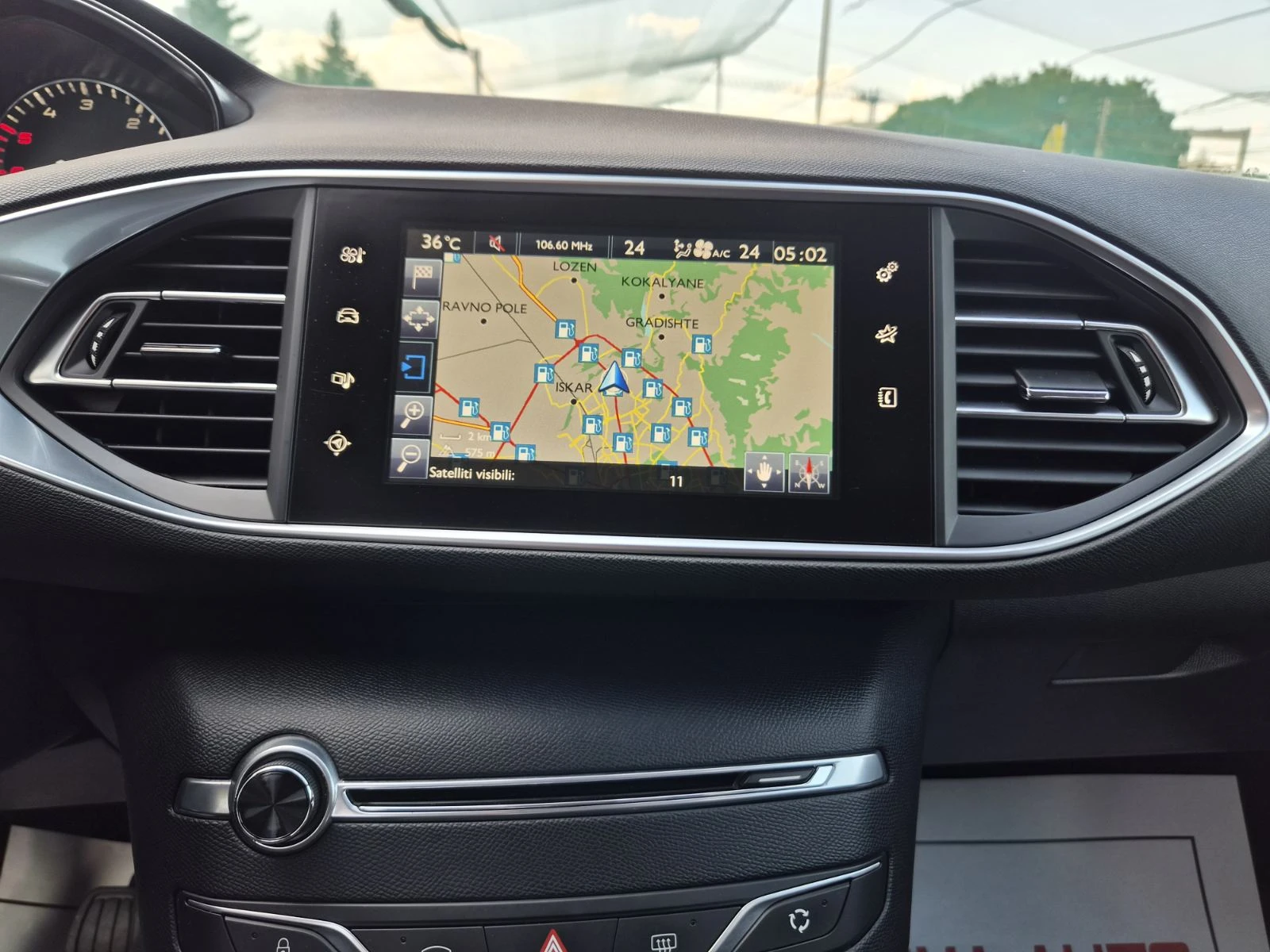 Peugeot 308 1.6HDI-EURO 6, снимка 9 - Автомобили и джипове - 55071571