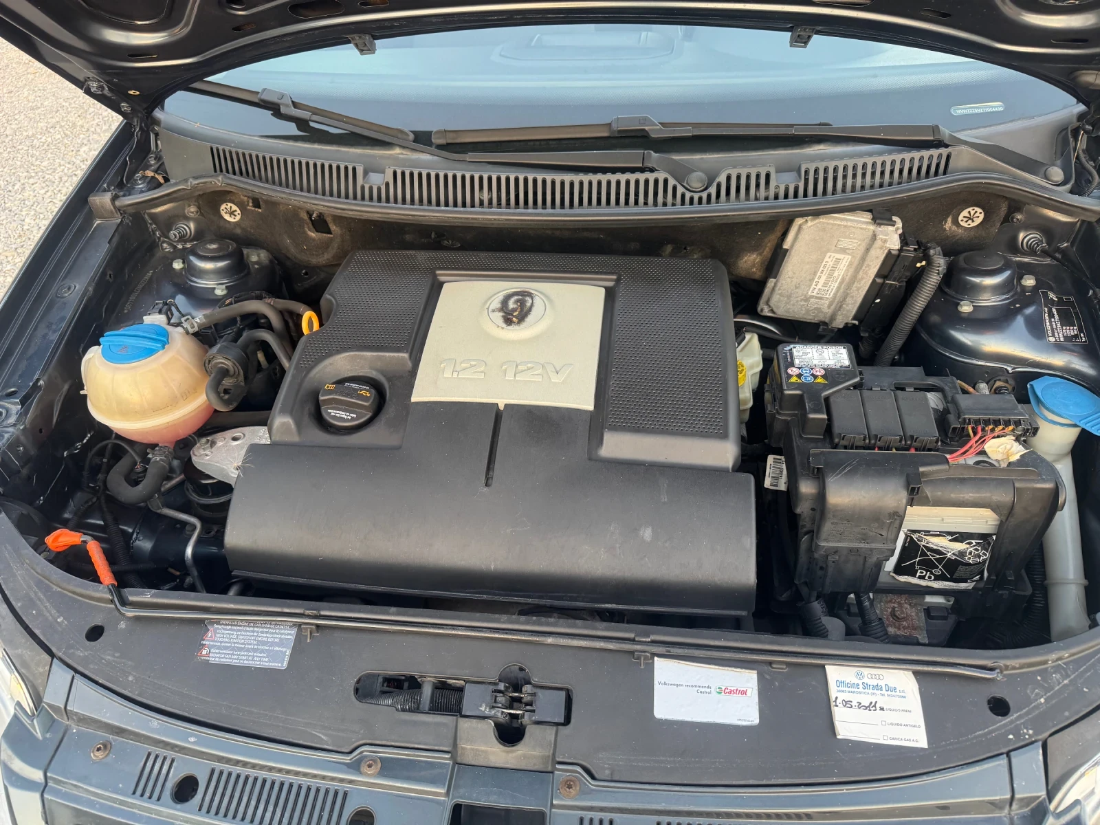 VW Polo 1.2i, снимка 10 - Автомобили и джипове - 55578720