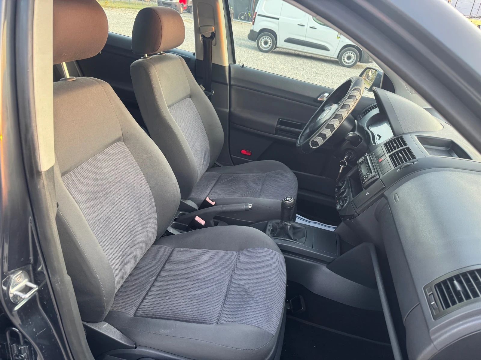 VW Polo 1.2i, снимка 6 - Автомобили и джипове - 55578720