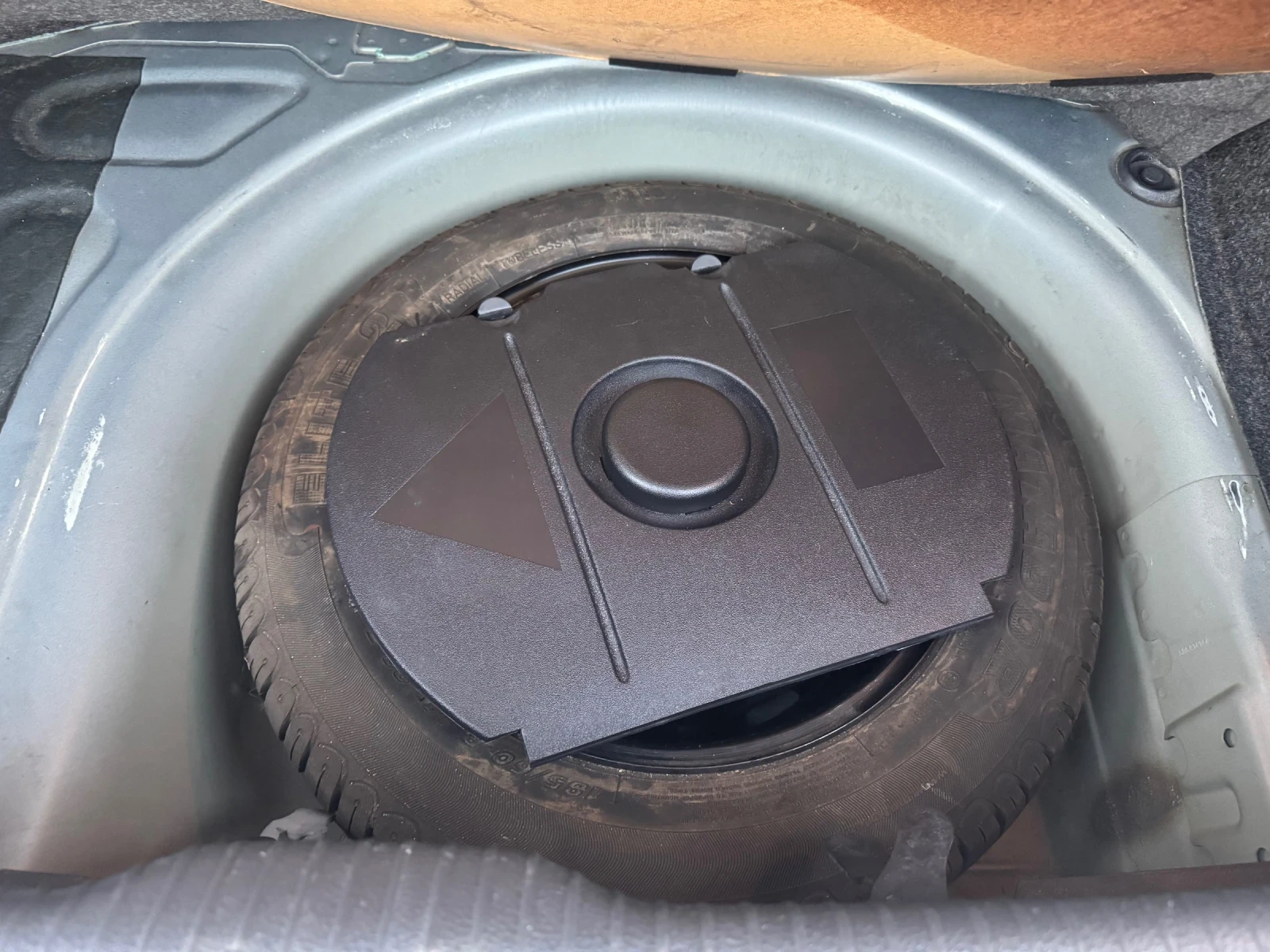VW Polo 1.2i, снимка 9 - Автомобили и джипове - 55578720