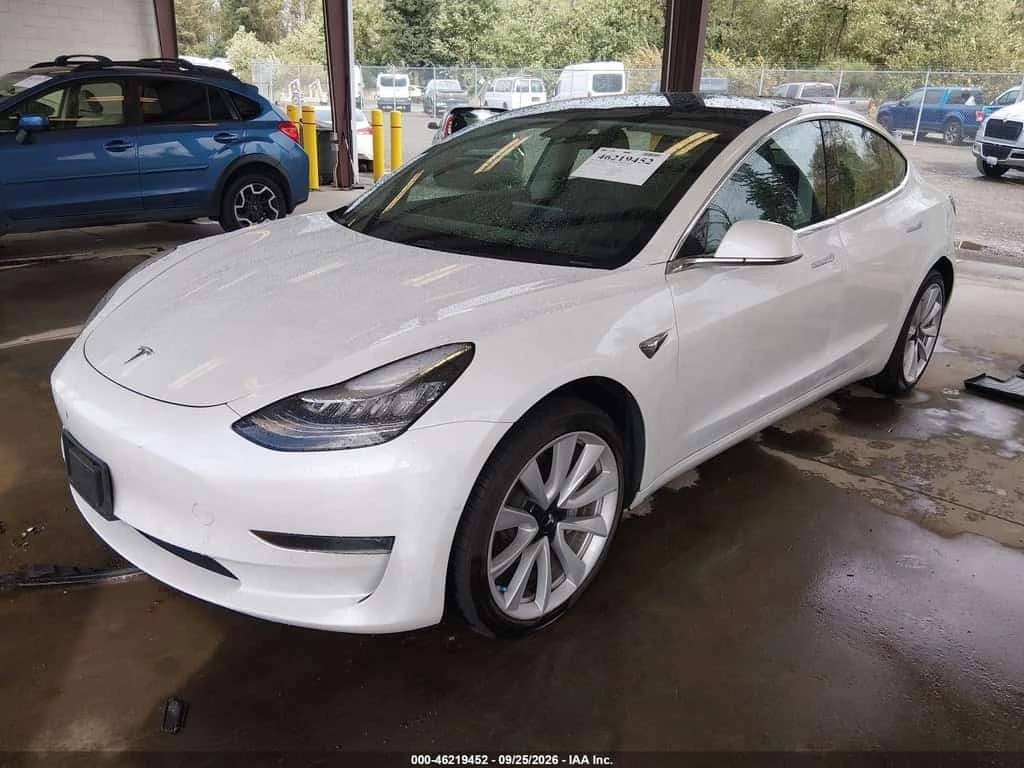 Tesla Model 3 * LONG RANGE DUAL MOTOR ALL WHEEL DRIVE * CARFAX * | Mobile.bg � ����������� 3