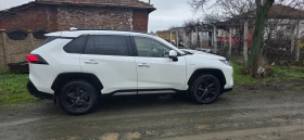 Toyota Rav4 Гаранционен автомобил с пълна сервизна история , снимка 5