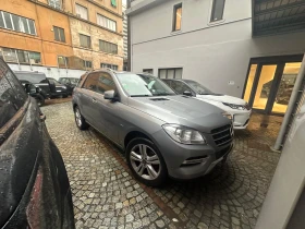 Mercedes-Benz ML 350 4-MATIC КОЖА НАВИГАЦИЯ РЕАЛНИ КИЛОМЕТРИ , снимка 3