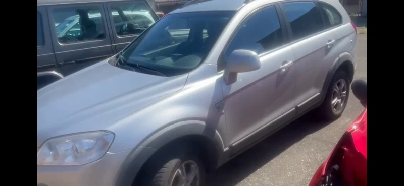 Chevrolet Captiva Suv, снимка 3 - Автомобили и джипове - 46926564