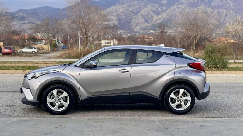 Toyota C-HR 1.8i Hybrid * 116хил.км* DISTRONIC* ПЕРФЕКТЕН* , снимка 2 - Автомобили и джипове - 48283049