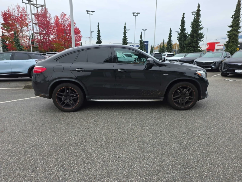 Mercedes-Benz GLC 43 AMG CARFAX * * АВТО КРЕДИТ * * , снимка 5 - Автомобили и джипове - 52472687