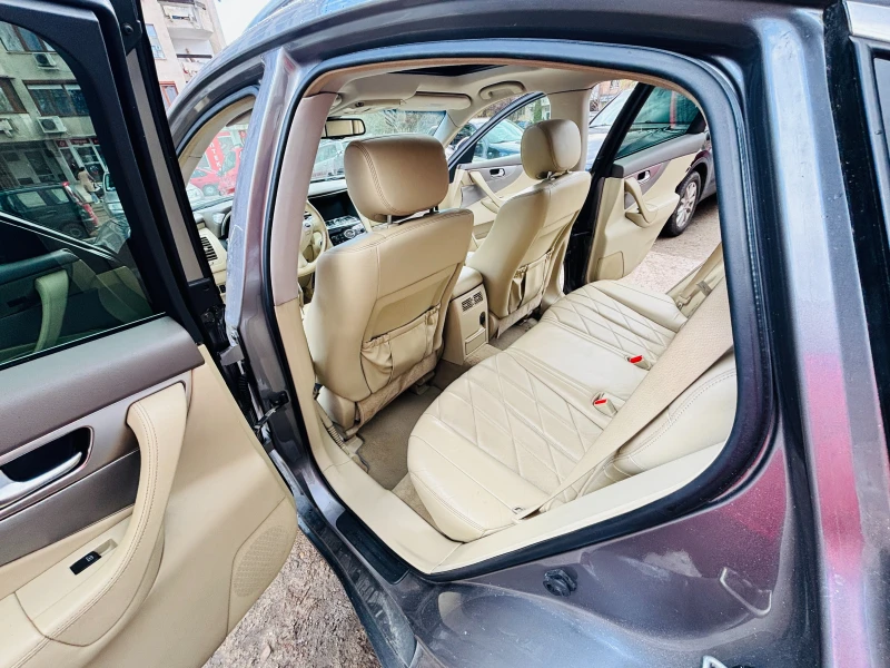 Infiniti Fx 37 S / LPG, снимка 17 - Автомобили и джипове - 52509541