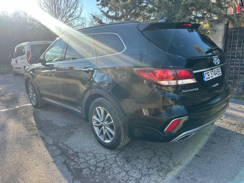 Hyundai Santa fe 4х4 * 7 местен * СЕРВИЗ!, снимка 4 - Автомобили и джипове - 52714220