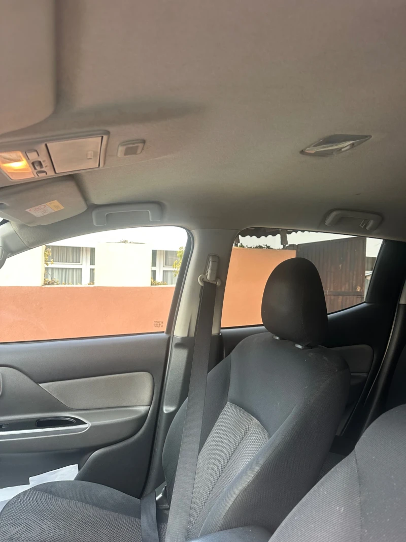 Mitsubishi L200, снимка 5 - Автомобили и джипове - 53269392