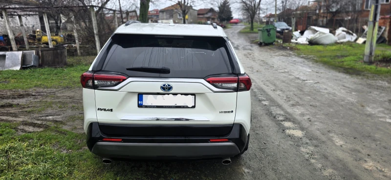 Toyota Rav4, снимка 15 - Автомобили и джипове - 53381693