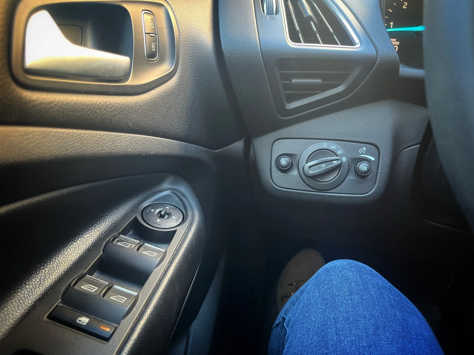 Ford Kuga 2.0 TDCi, 4x4, Panorama - изображение 8