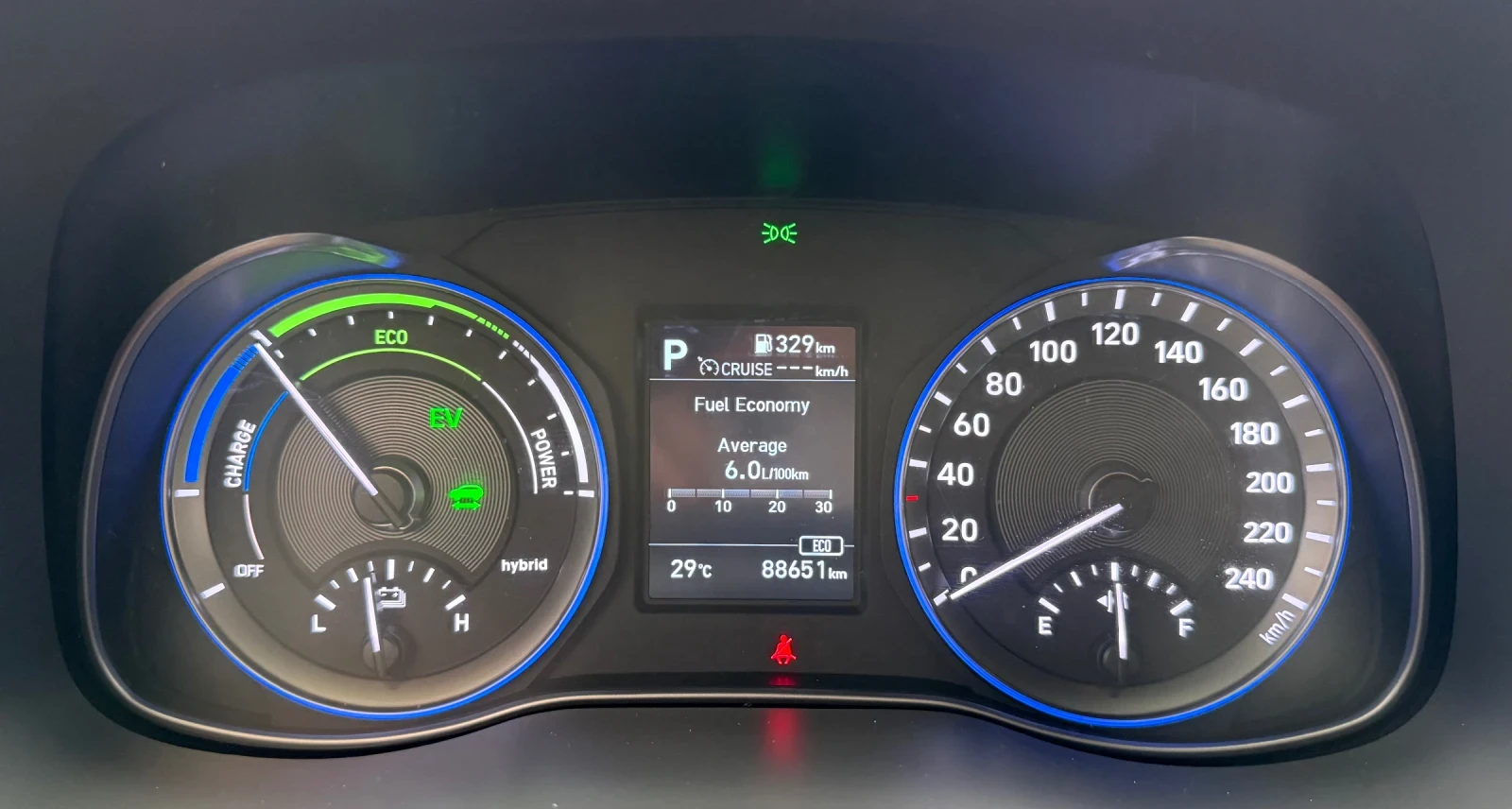 Hyundai Kona  - изображение 8
