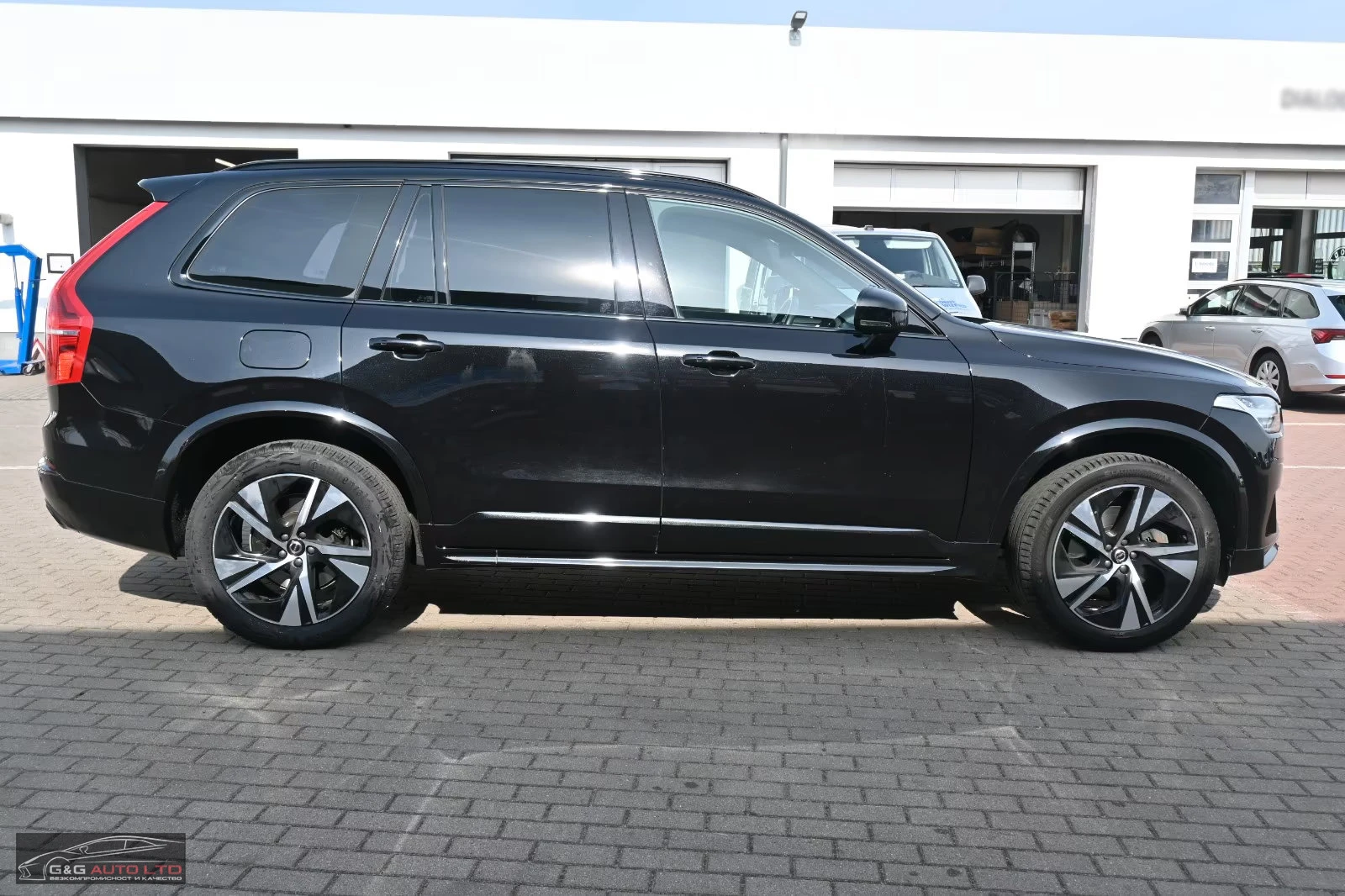 Volvo Xc90 B5/R-DESIGN/235HP/AWD/ACC/7S./H&K/AMBI/CRPLAY/603f - изображение 6