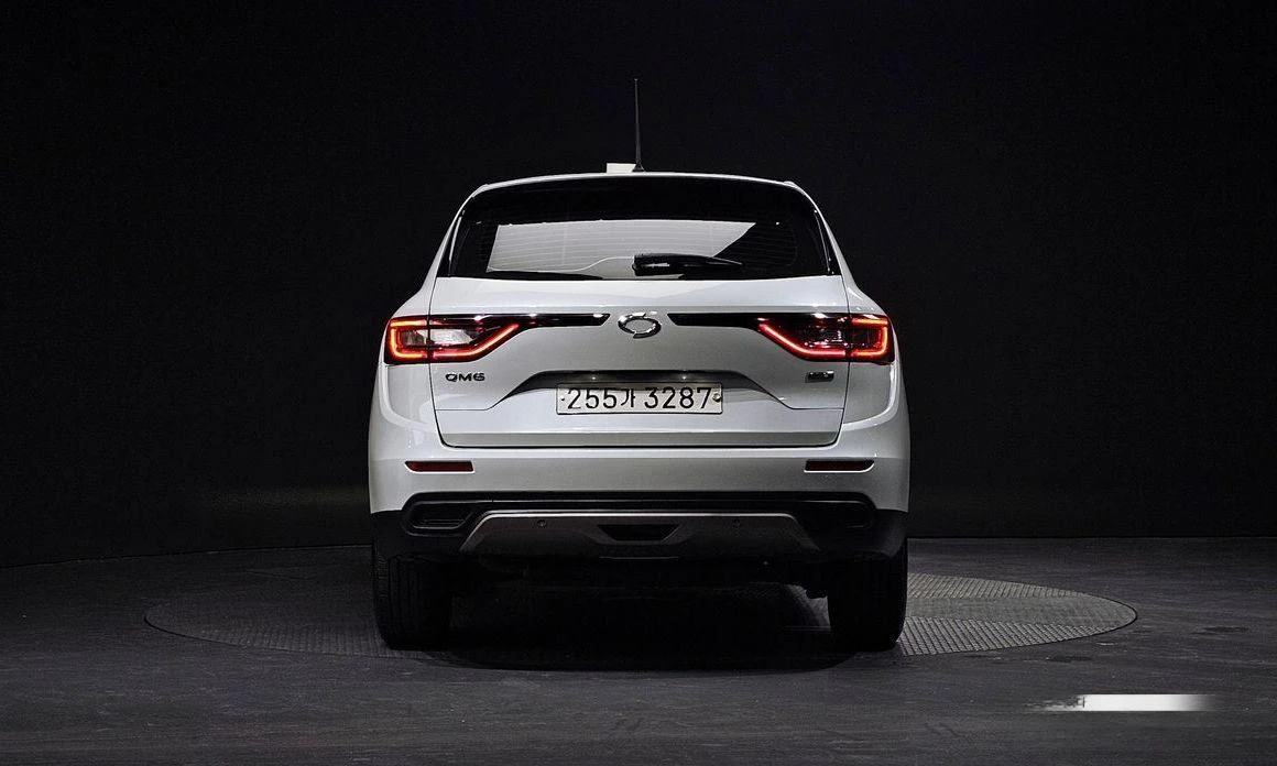 Renault Koleos 2.0 LPe SE 2WD  * НАЙ-ДОБРА ЦЕНА В БЪЛГАРИЯ*  - изображение 4