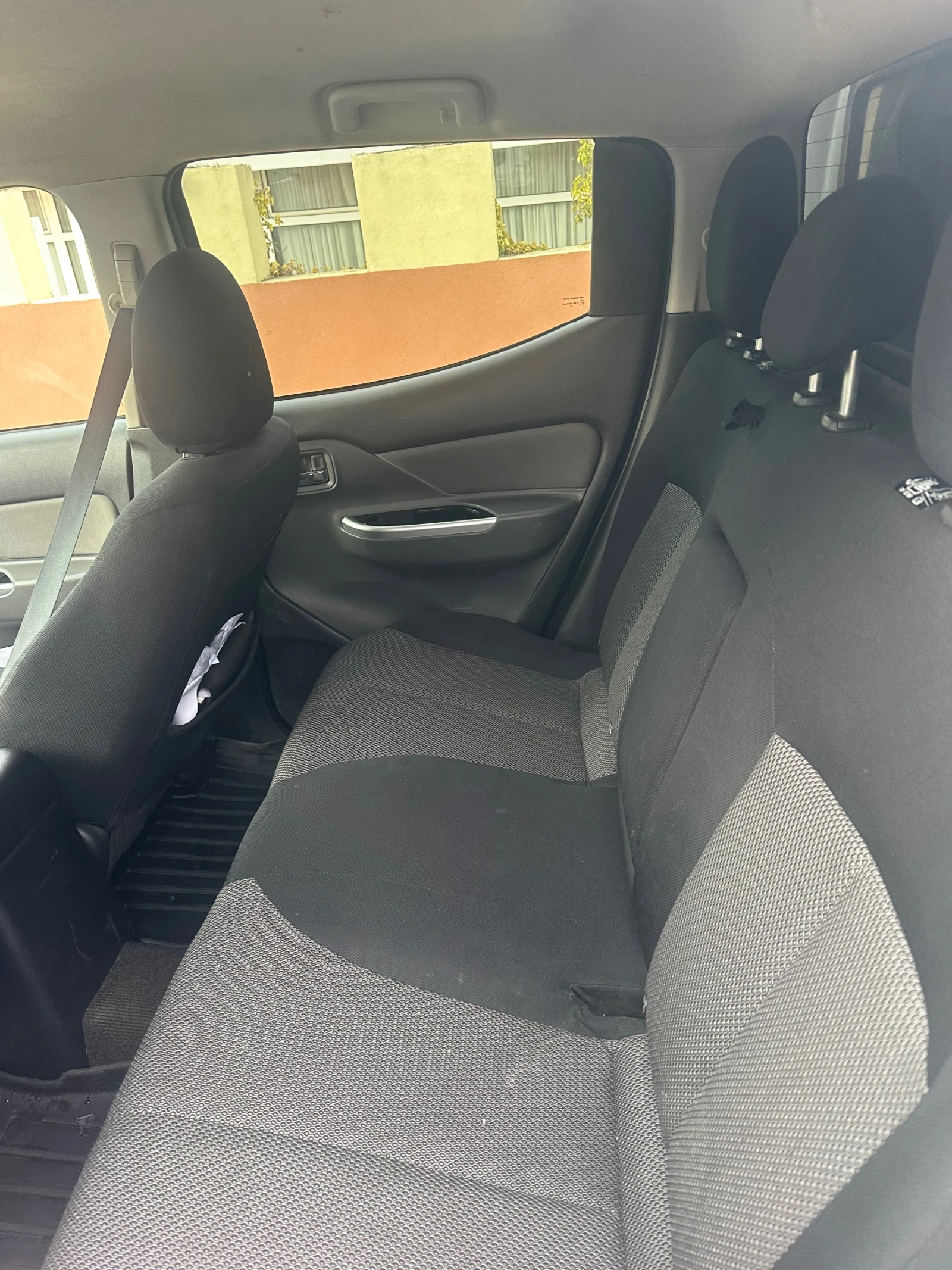 Mitsubishi L200  - изображение 6