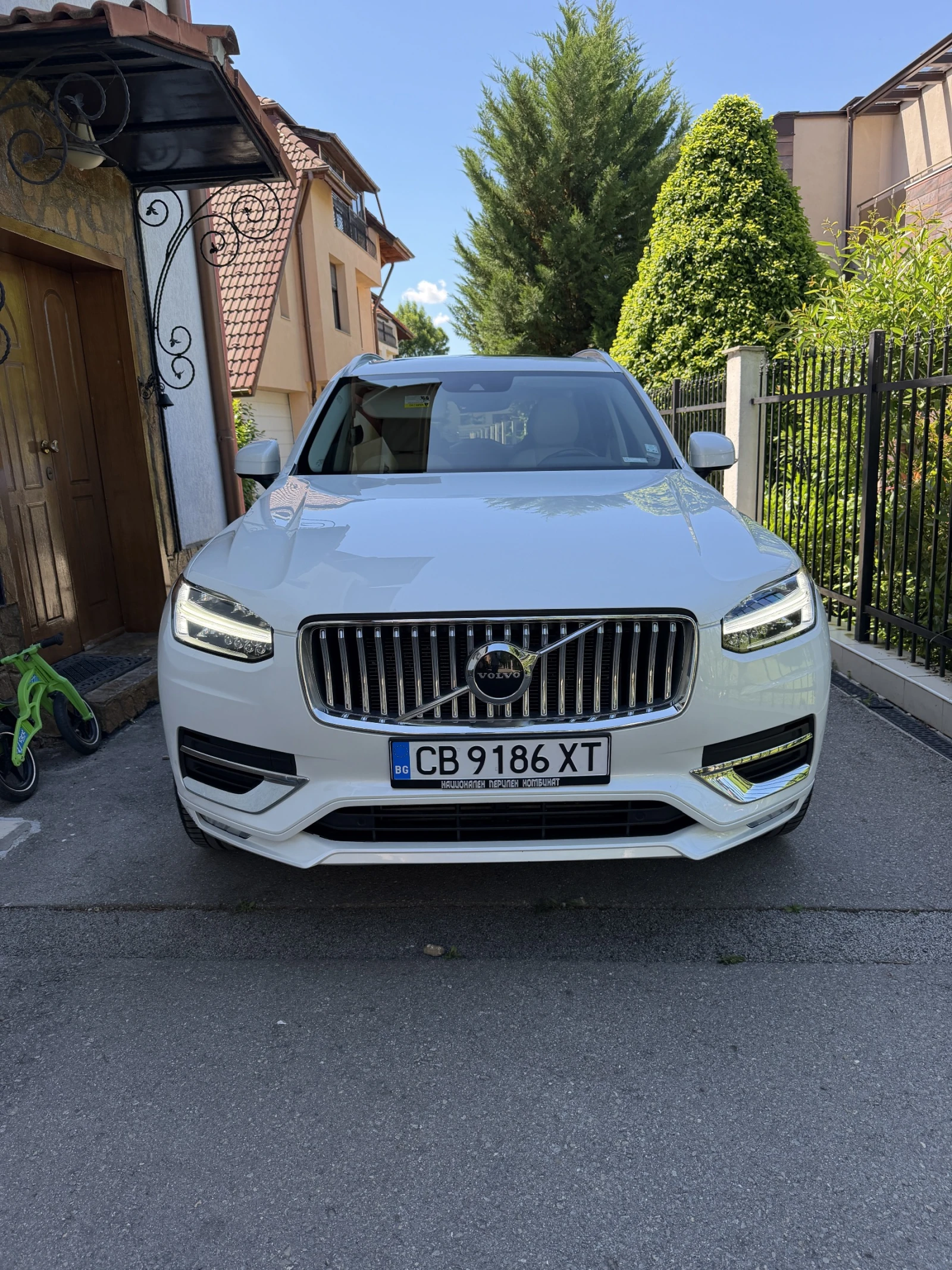 Volvo Xc90, снимка 2 - Автомобили и джипове - 54957994