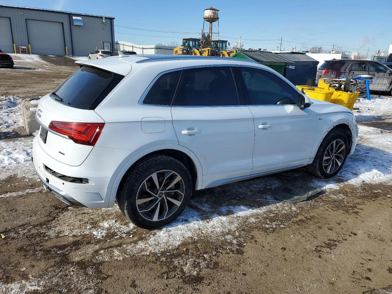 Audi Q5 2.0l Premium 45, снимка 3 - Автомобили и джипове - 55094158