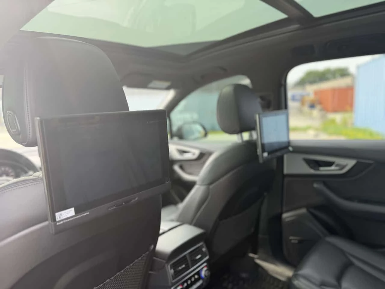 Audi Q7 * 3.0 TFSI * CARFAX * ��������� ���� �� �� *  | Mobile.bg � ����������� 15