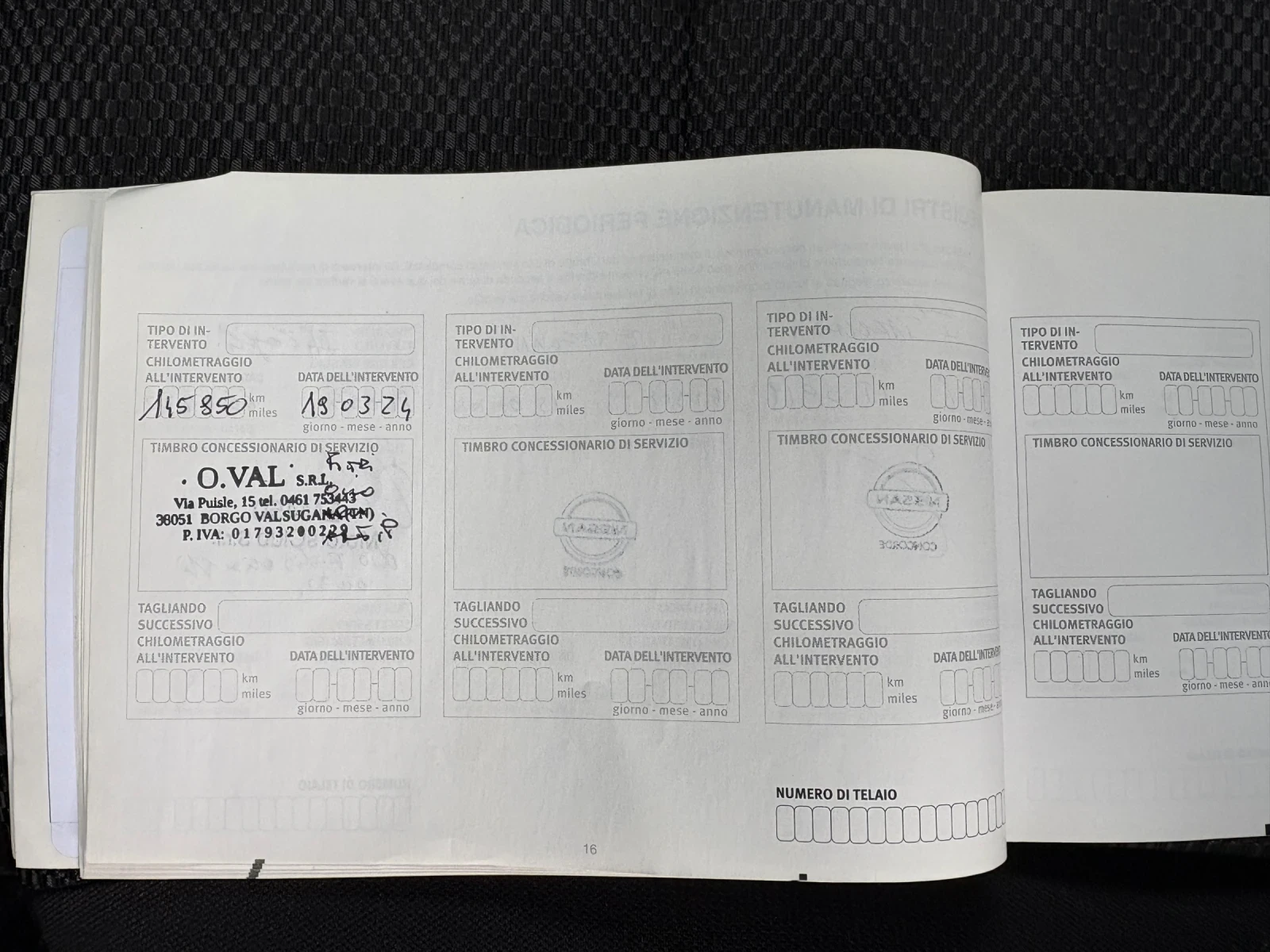 Nissan Qashqai 1.6* 4x4* СЕРВИЗНА, снимка 14 - Автомобили и джипове - 55543510