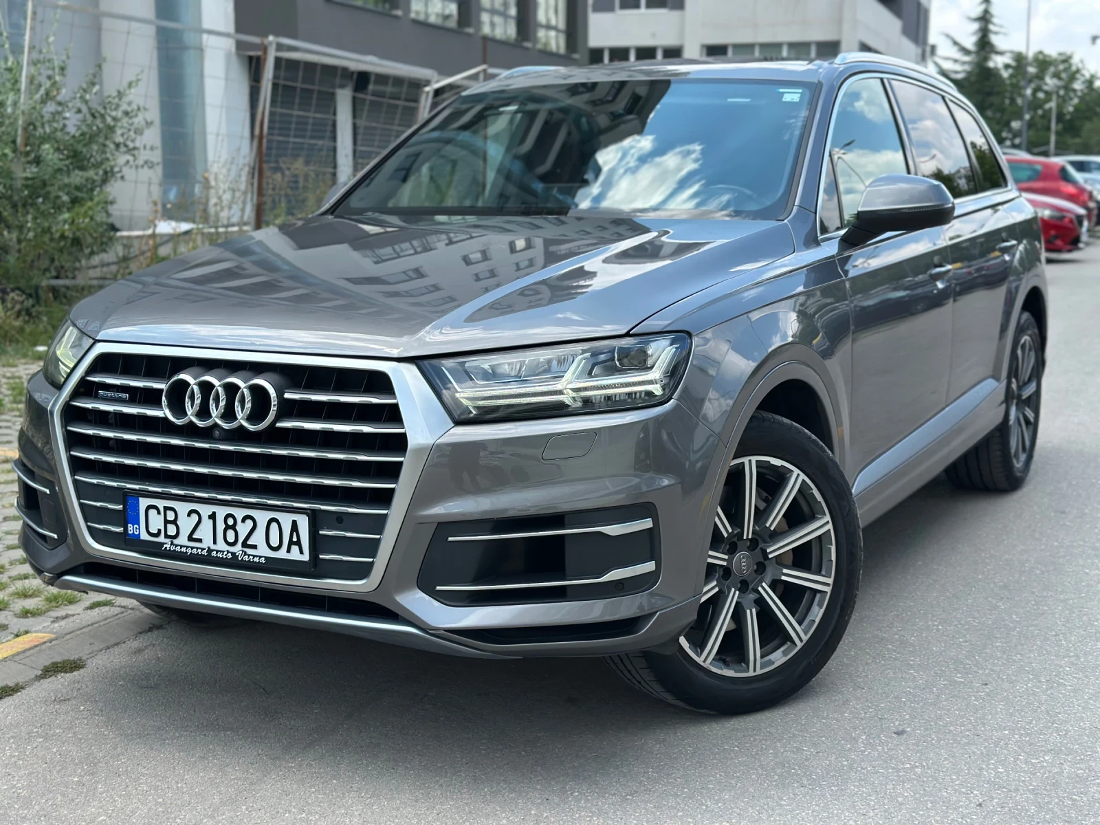 Audi Q7 3.0Т Premium Plus
