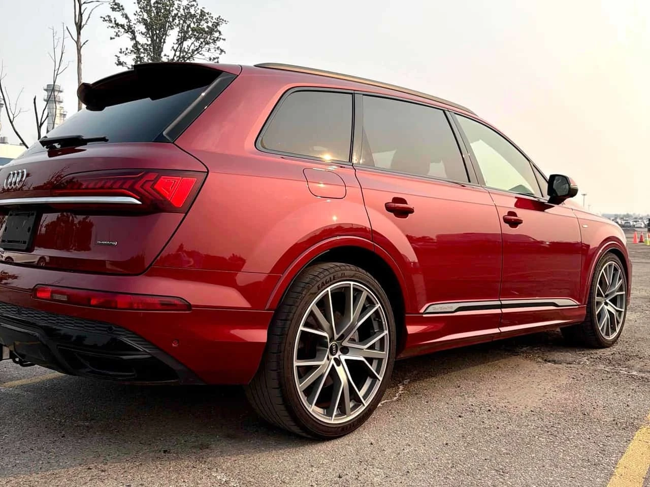 Audi Q7 * Technik * B&O * DIS * 360 * HUD * SOFT CLOSE, снимка 14 - Автомобили и джипове - 55737521