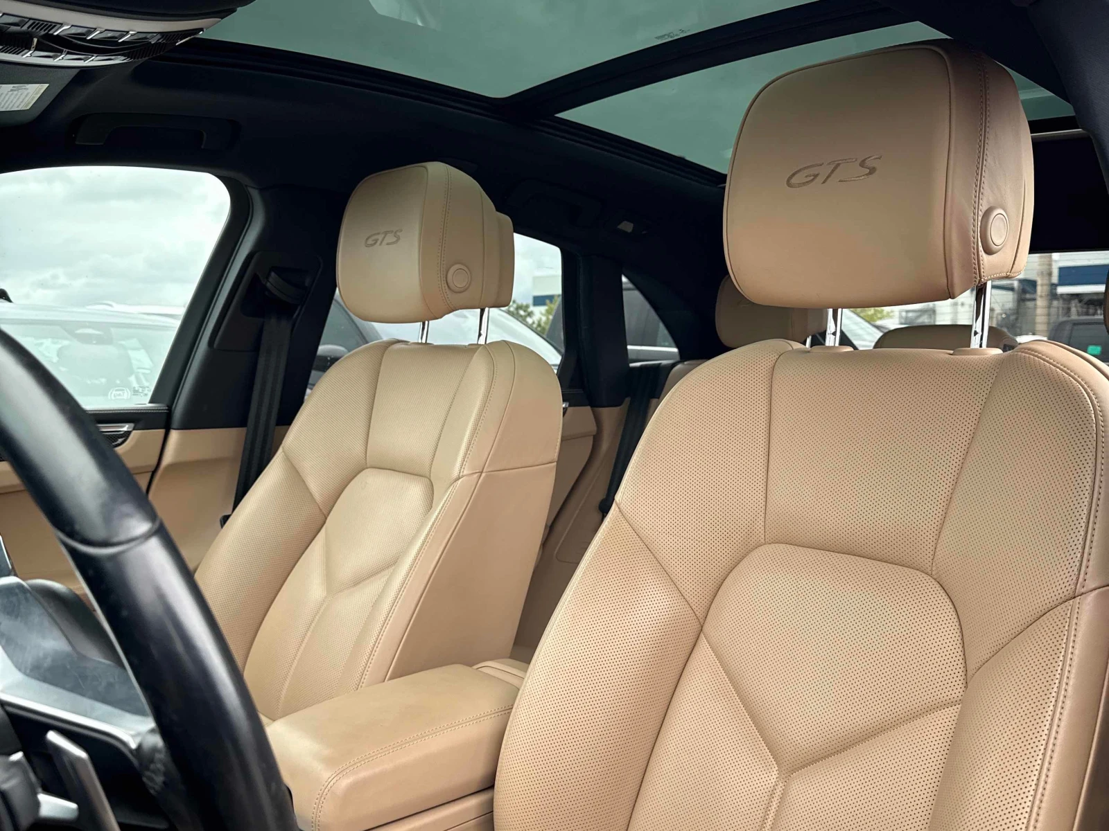 Porsche Macan * GTS * CARFAX * ОПЦИЯ ЗА ФИНАНСИРАНЕ, снимка 15 - Автомобили и джипове - 55874825