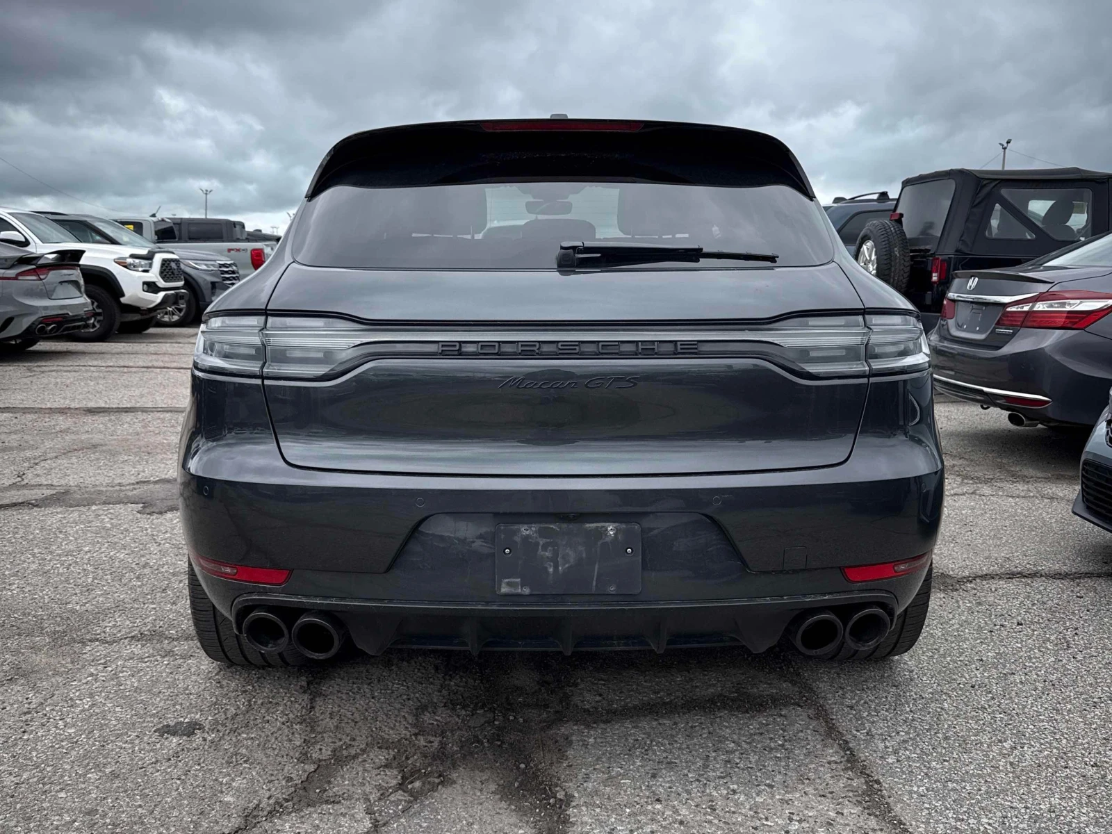 Porsche Macan * GTS * CARFAX * ОПЦИЯ ЗА ФИНАНСИРАНЕ, снимка 4 - Автомобили и джипове - 55874825