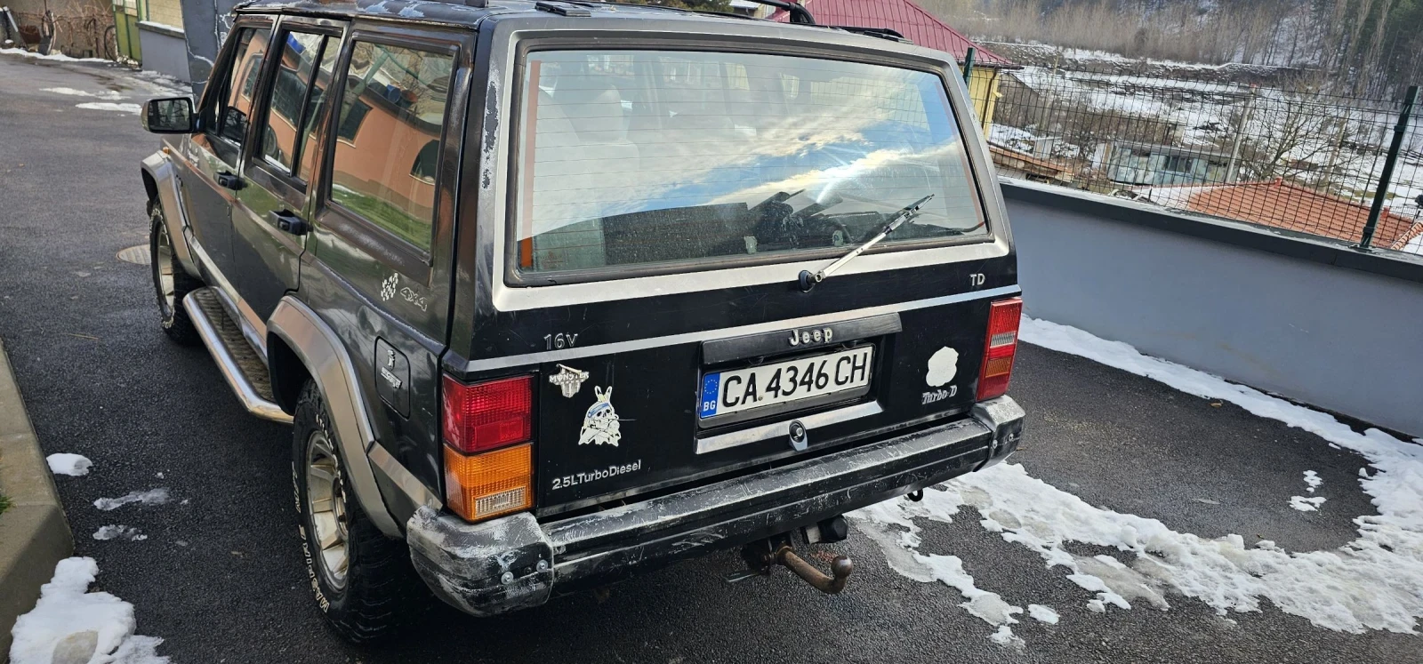 Jeep Cherokee, снимка 4 - Автомобили и джипове - 55942428