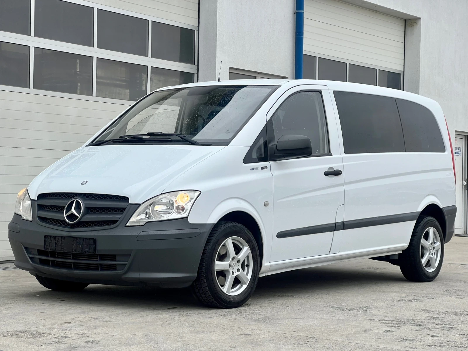 Mercedes-Benz Vito Пътнически / Климатик / Уникат! - изображение 2