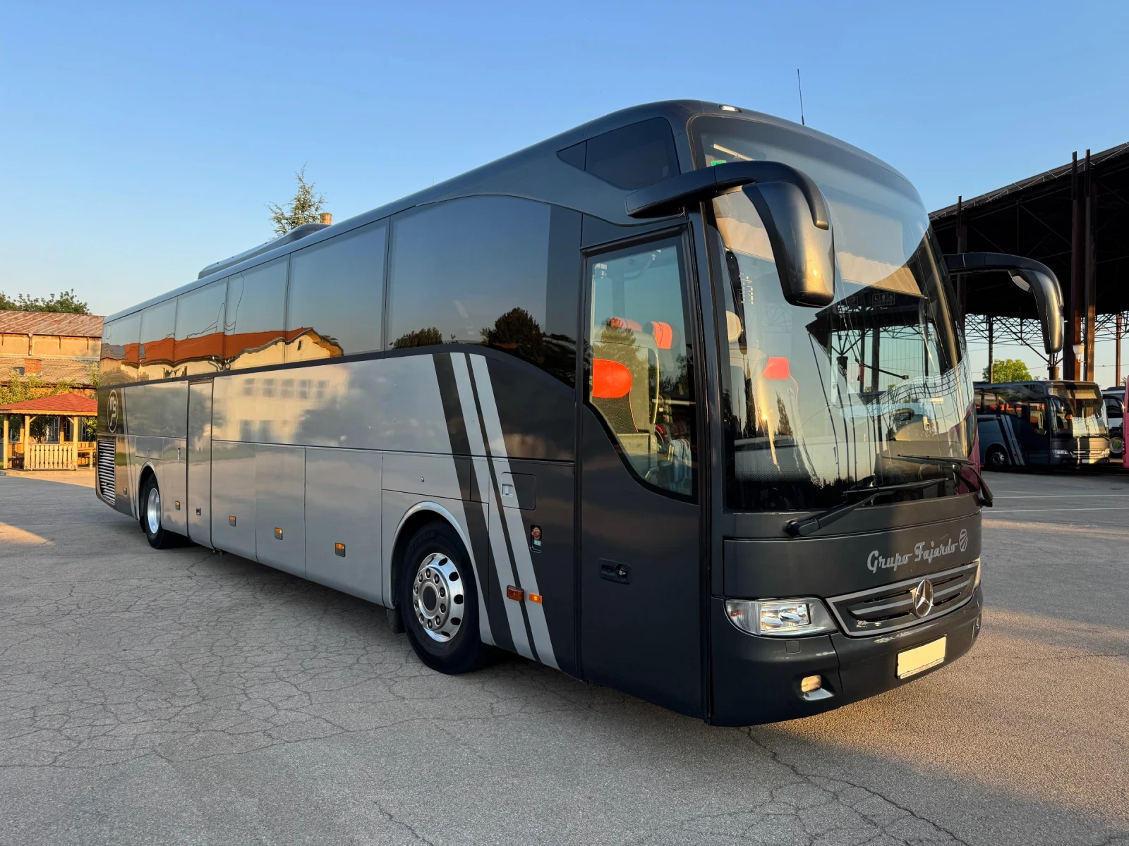 Mercedes-Benz Tourismo O 350 RHD 16, perfekt org.km - изображение 3