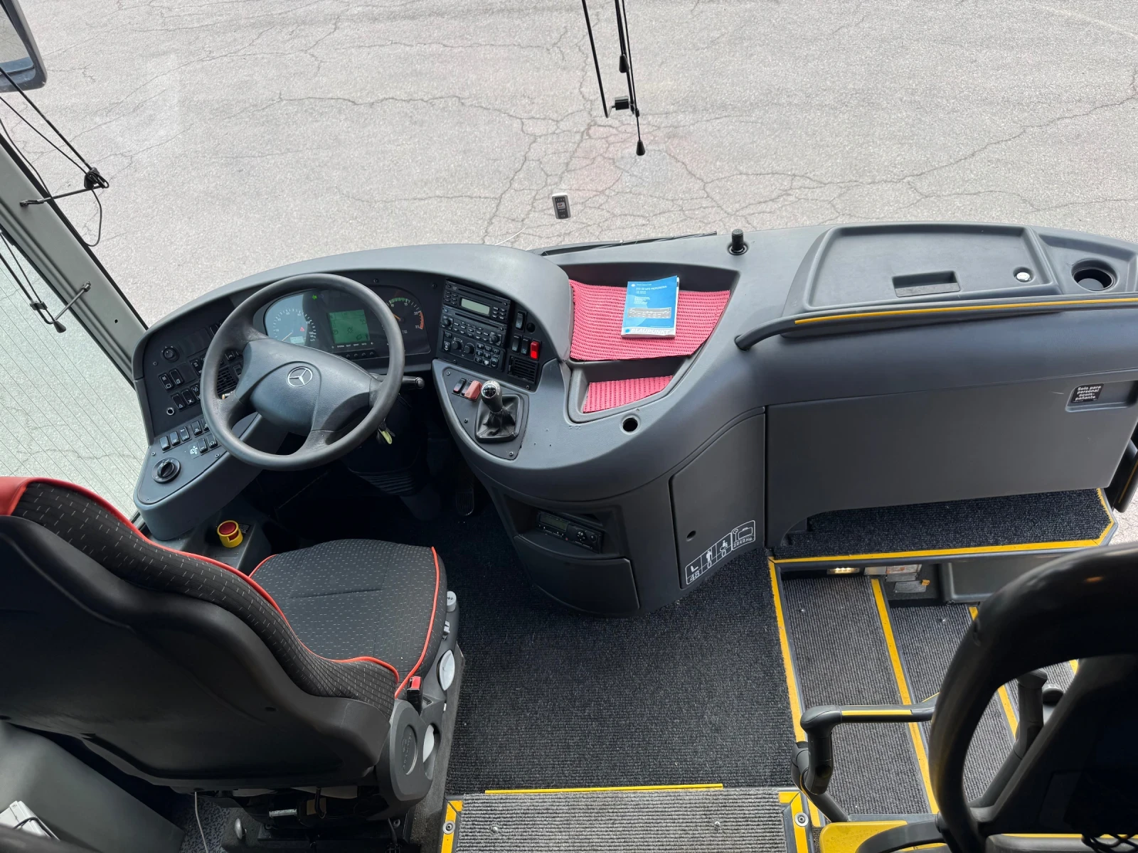 Mercedes-Benz Tourismo O 350 RHD 16, perfekt org.km - изображение 3