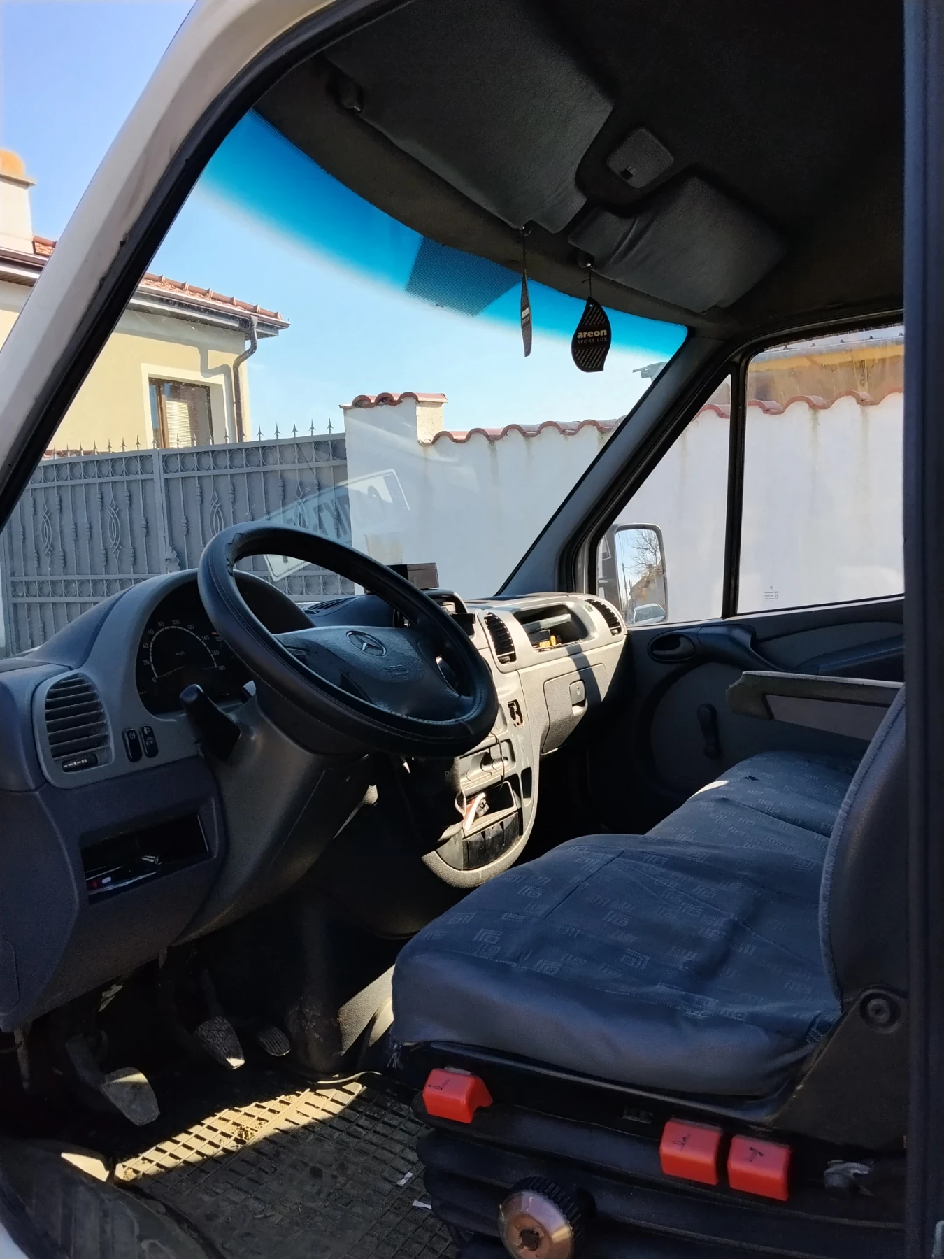 Mercedes-Benz Sprinter 311, снимка 6 - Бусове и автобуси - 56130029