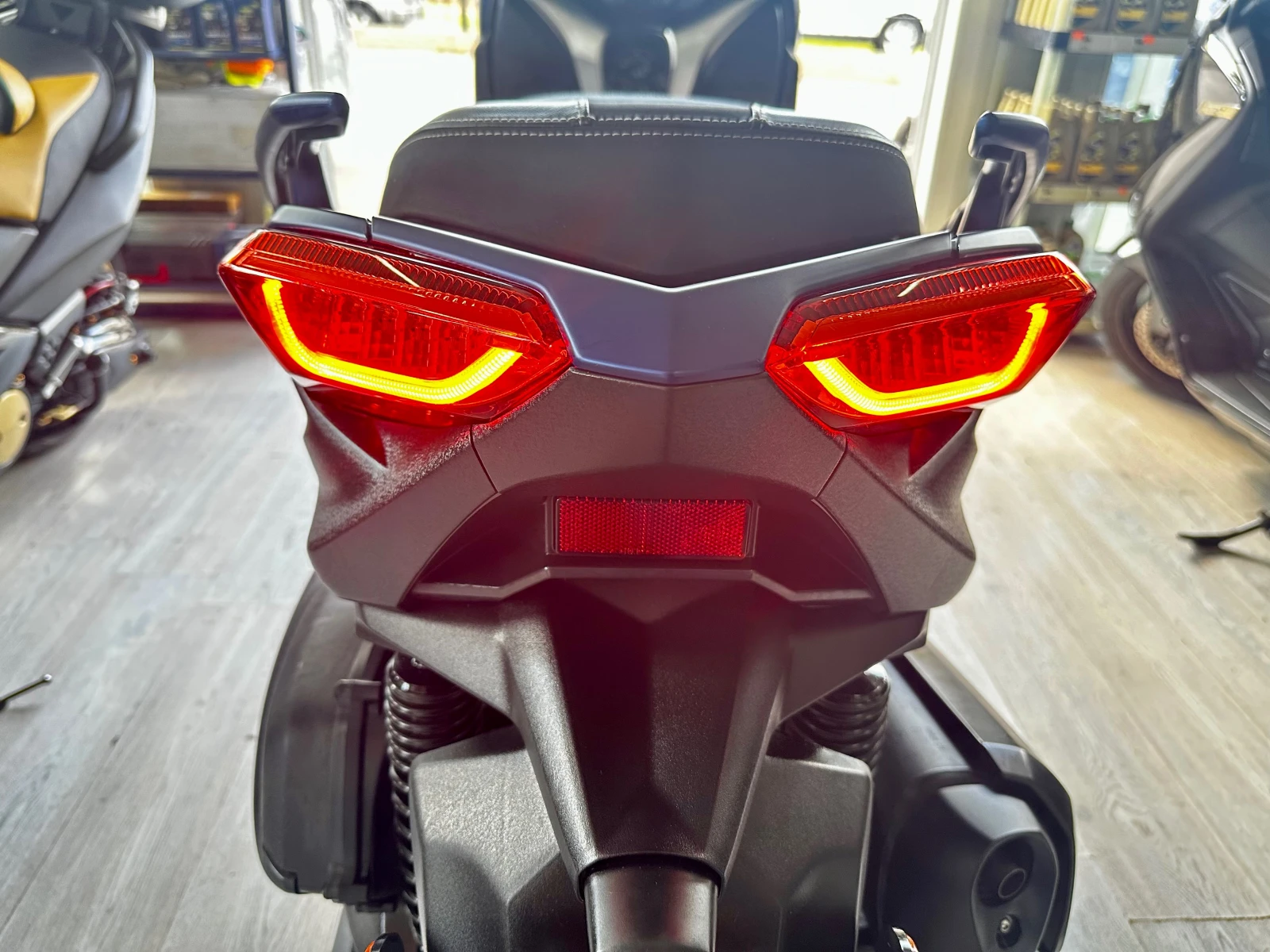 Yamaha X-max 300i ABS/TC/LED 10.2018г. - изображение 5
