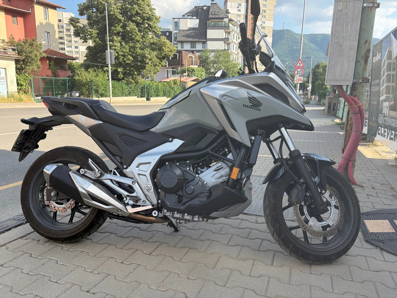 Honda Nc X, снимка 4 - Мотоциклети и мототехника - 55015466