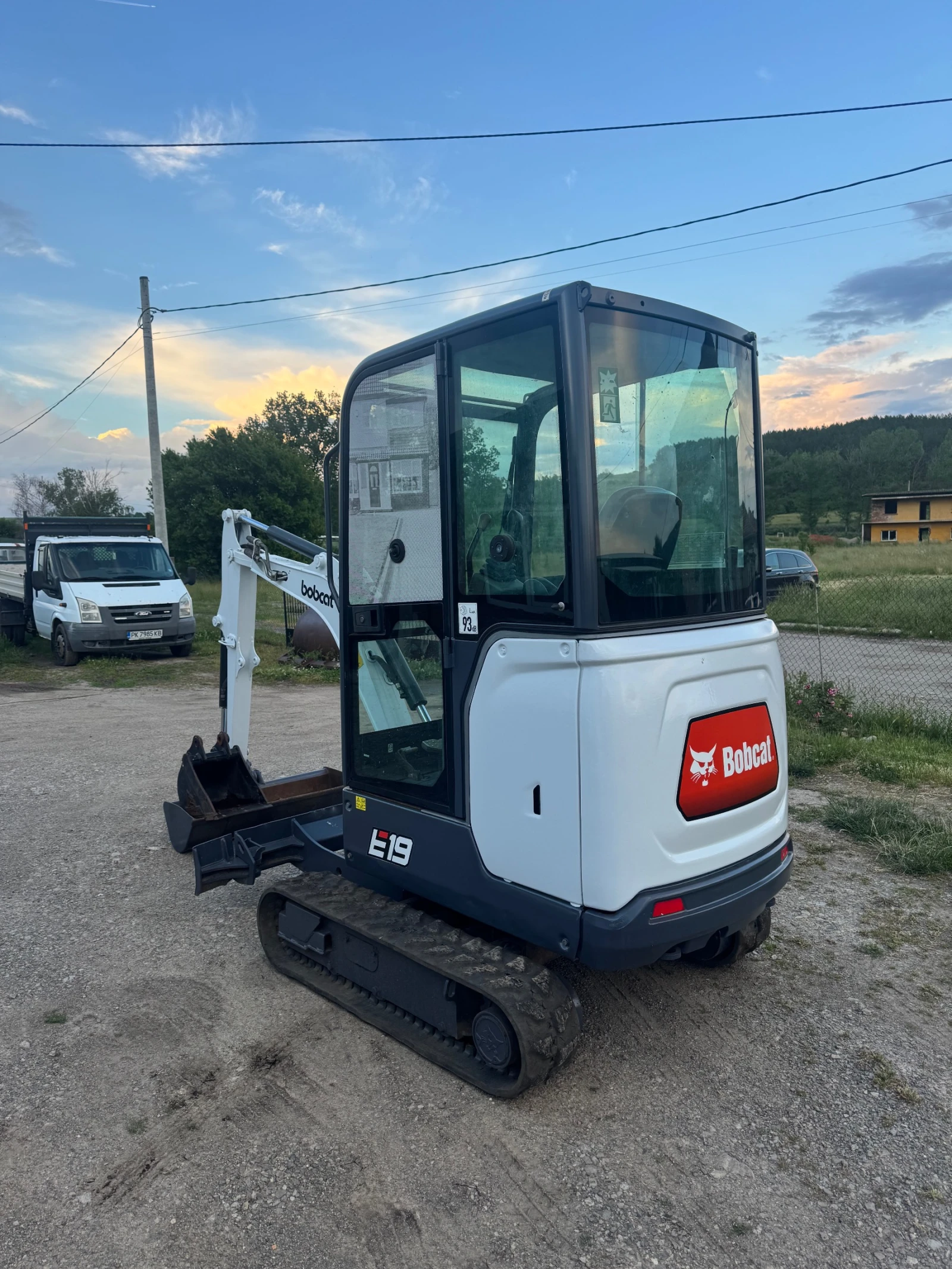 Багер Bobcat E19, снимка 2 - Индустриална техника - 54767983