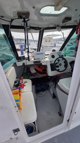 Моторна яхта Quicksilver Pilothouse 620, снимка 7