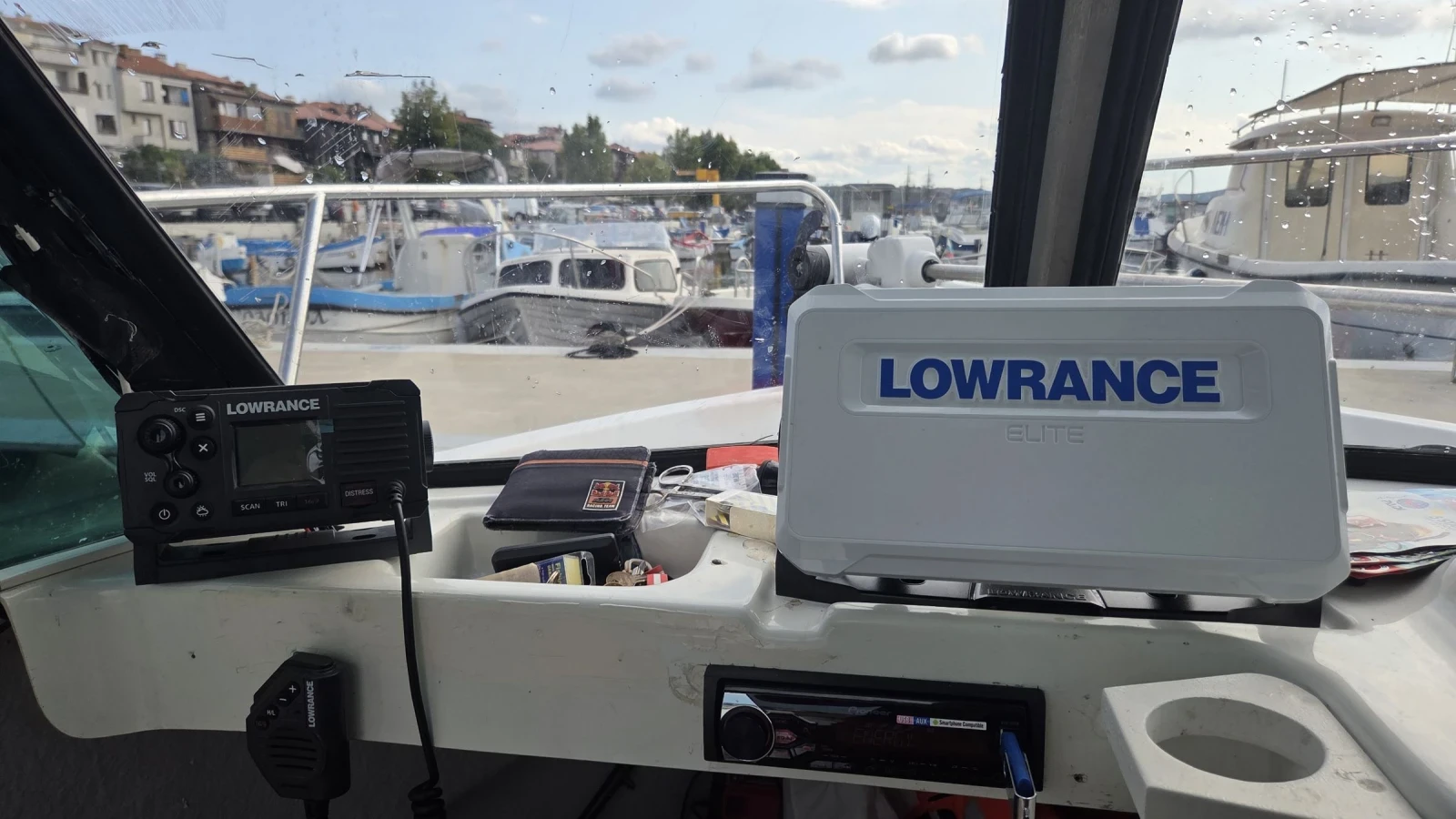 Моторна яхта Quicksilver Pilothouse 620 - изображение 8