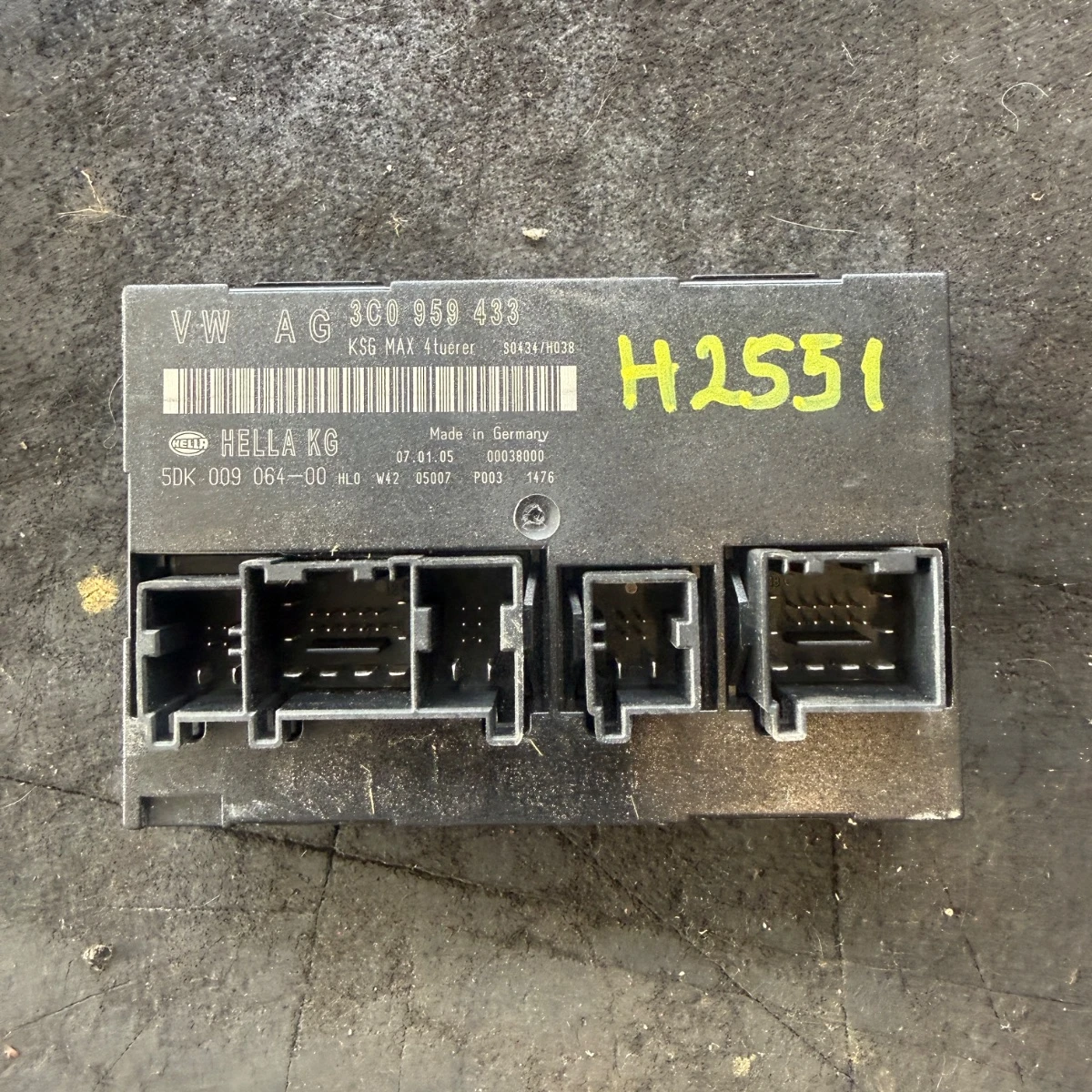 Комфорт модул за VW Passat B6 3C0959433-2551