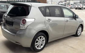 Toyota Verso  1.6 i 7места, снимка 4