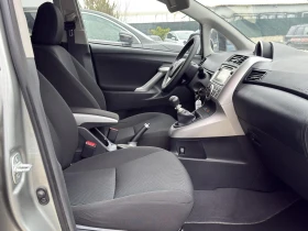 Toyota Verso  1.6 i 7места, снимка 13