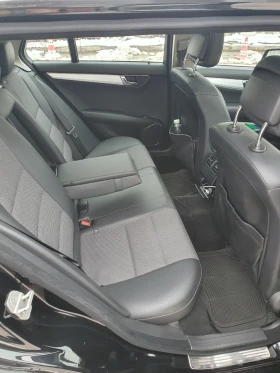 Mercedes-Benz C 220, снимка 16