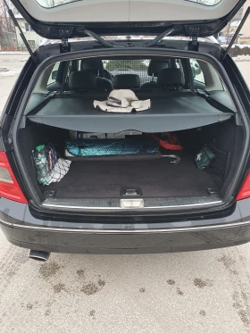 Mercedes-Benz C 220, снимка 5