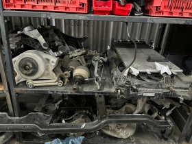 Audi A4 2.0 TDI, 6 степенна ръчна скоростна кутия., снимка 4