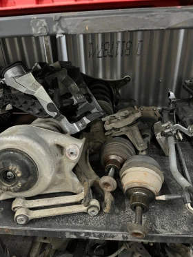 Audi A4 2.0 TDI, 6 степенна ръчна скоростна кутия., снимка 5