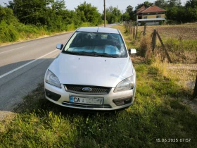 Обява за продажба на Ford Focus 1.6 tdci 90hp хечбек ~2 699 лв. - изображение 1