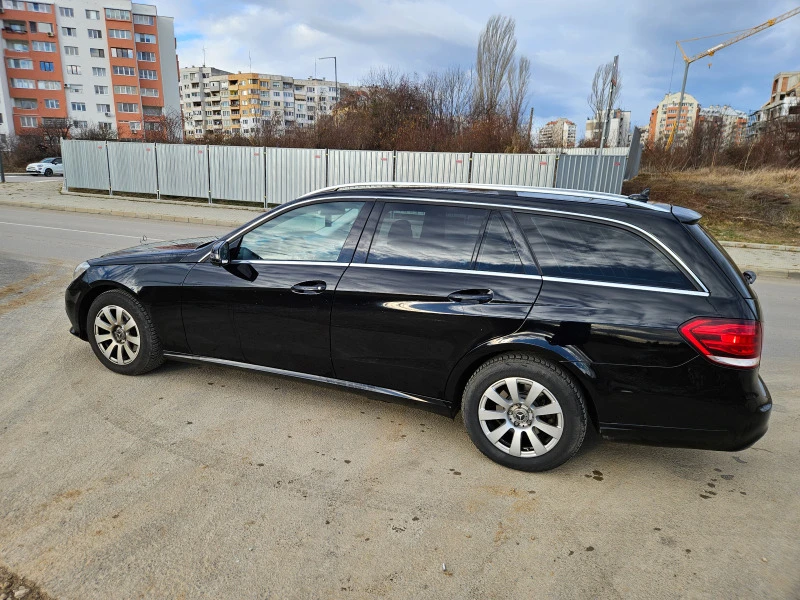 Mercedes-Benz E 200, снимка 2 - Автомобили и джипове - 47286838