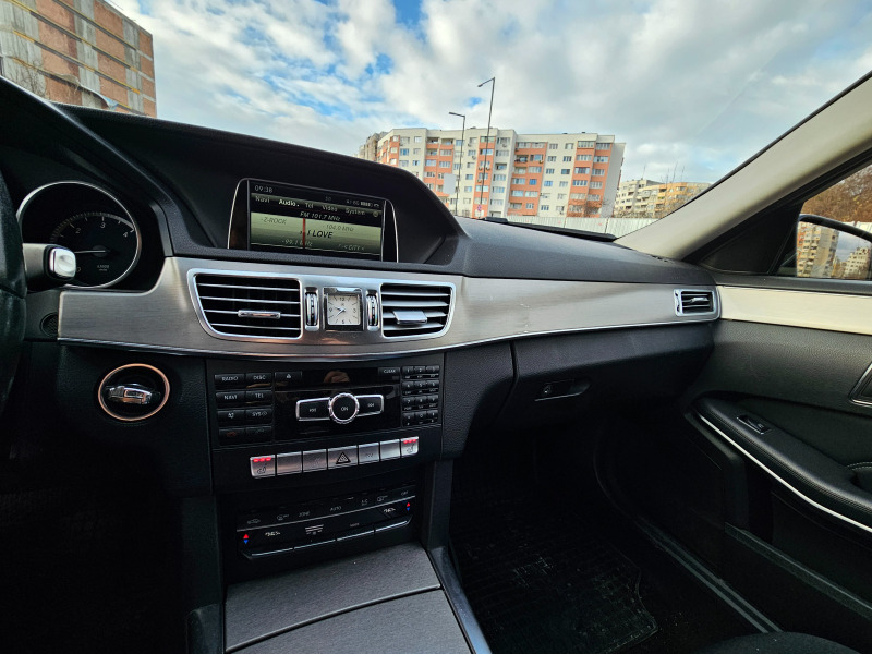 Mercedes-Benz E 200, снимка 8 - Автомобили и джипове - 45045641